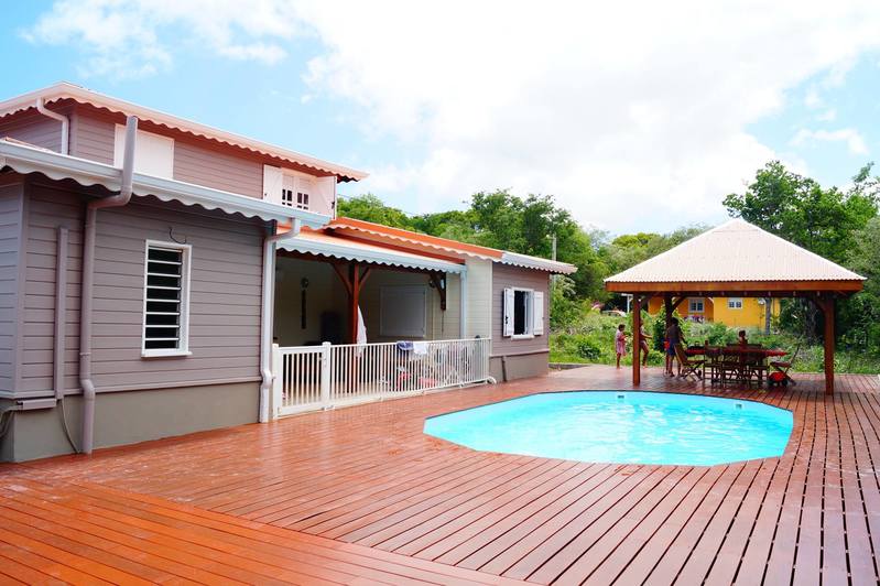 constructeur maison individuelle bois martinique - bardage exterieur